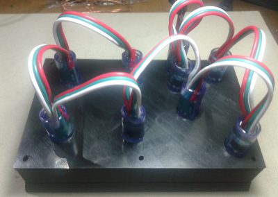 Los 9 LEDs colocados.