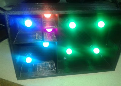 vista frontal LEDs encendidos