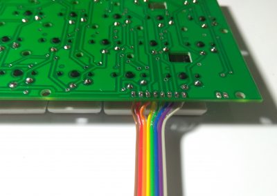 Cables de filas soldados a PCB.