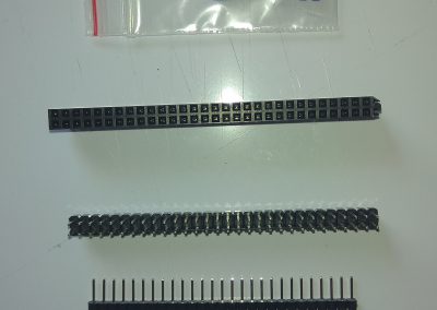 Elementos de montaje del circuito conversor del bus de floppy amstrad a gotek.