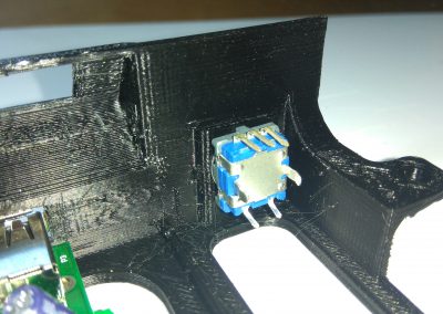 Introducimos encoder por orificio de soporte.