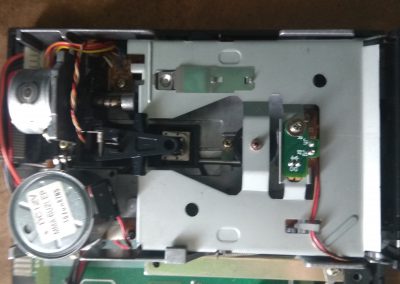 Detalle disquetera Spectrum +3.