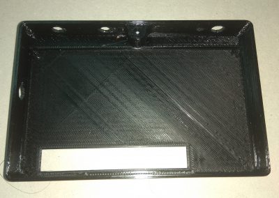 Caja impresa en PLA negro.